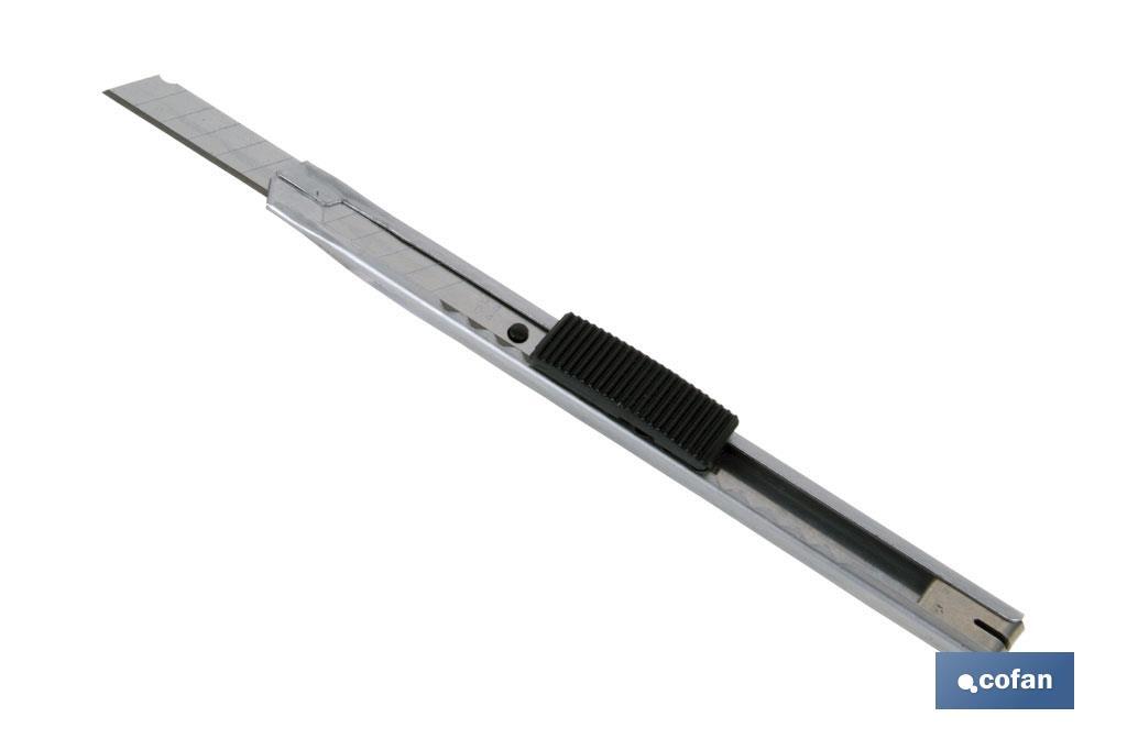 https://www.cofan.es/images/content/1024x682/cutter-metalico-inox-detalle-(1).jpg