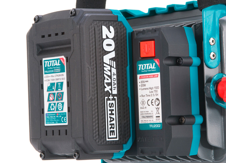 REFLECTOR LED 20V TOTAL - 750-1500 LUMENS - P20S (NO INCLUYE BATERÍA NI CARGADOR)
