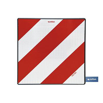 PANEL V20 CARGA SALIENTE 500X500